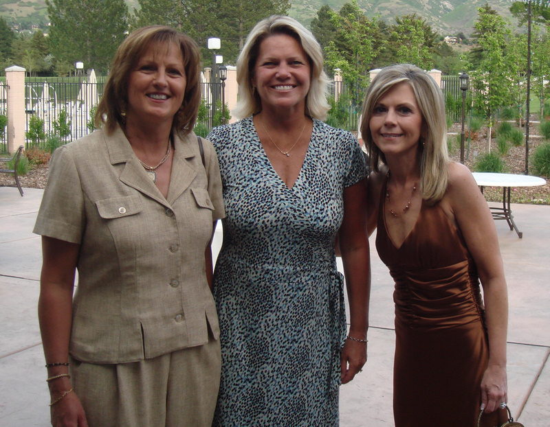 friends2/KarenSusanChris-1.JPG